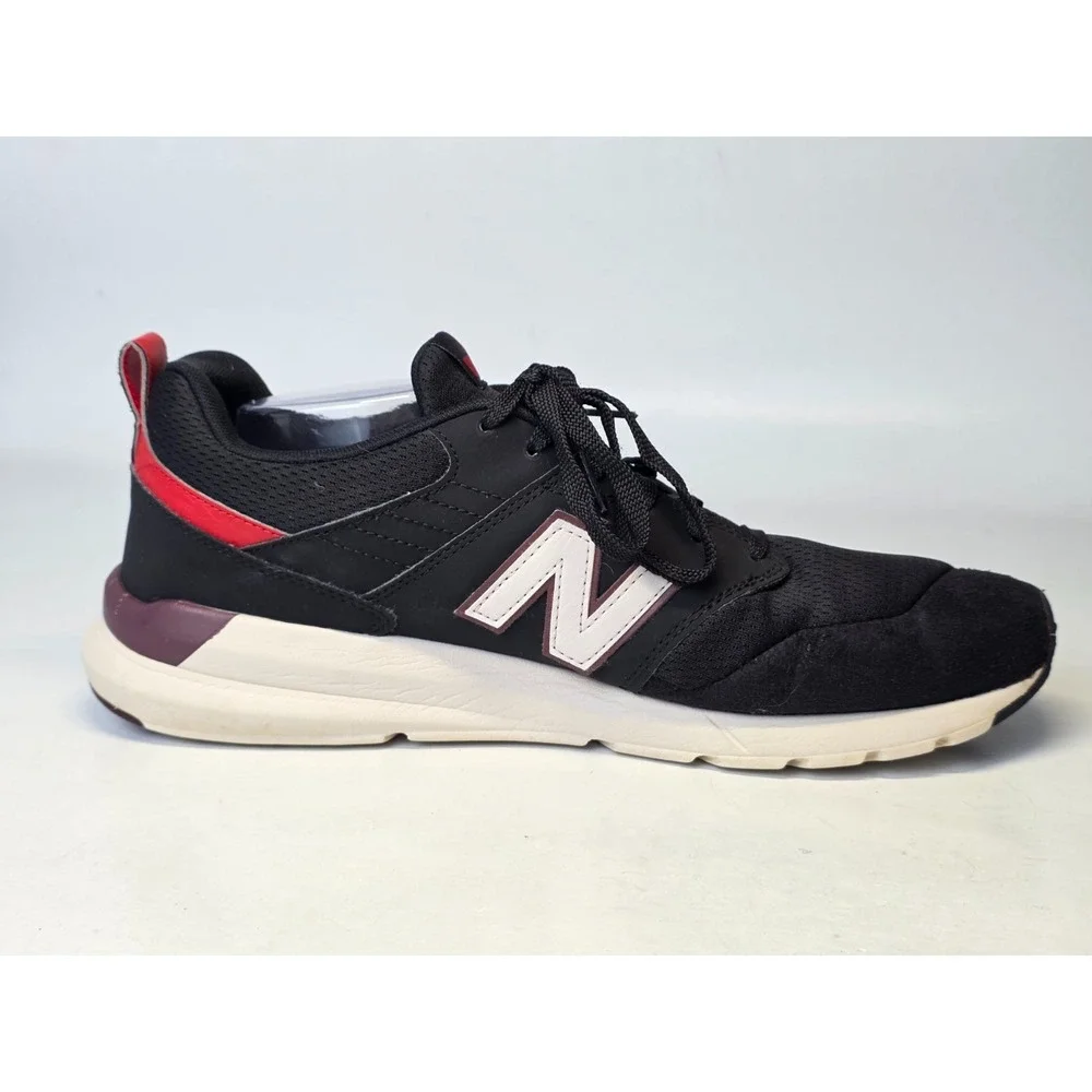 New Balance‎ 009 Men's Sneakers Size 12 D Black White Red Athletic Running Shoes